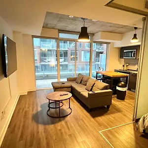splendid-one-bedroom-condo-in-toronto.hotelstorontoontario.org/